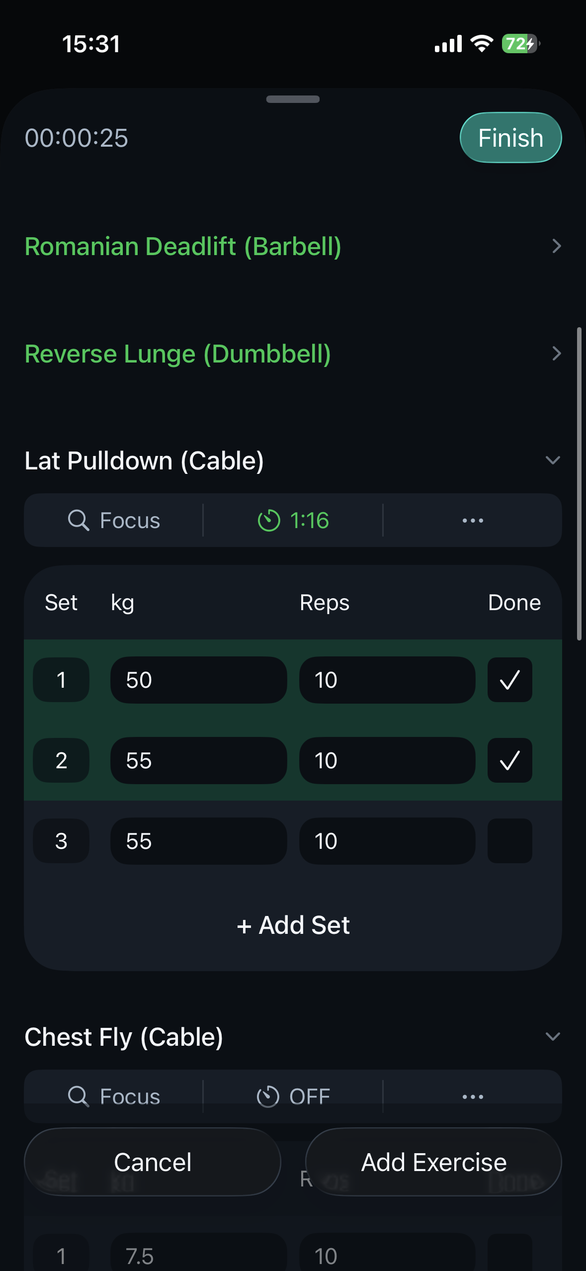 Atlas active workout screen showing exercises, sets, reps, and weights